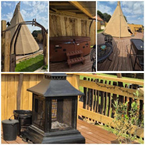 Burtree Country House, Tipi's, Treehouse & Lodge & house rooms with hot tubs in a private garden